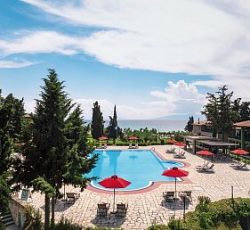 Simantro Resort
