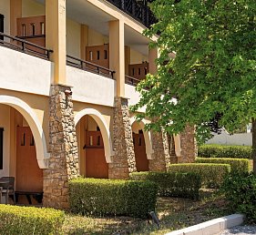 Simantro Resort