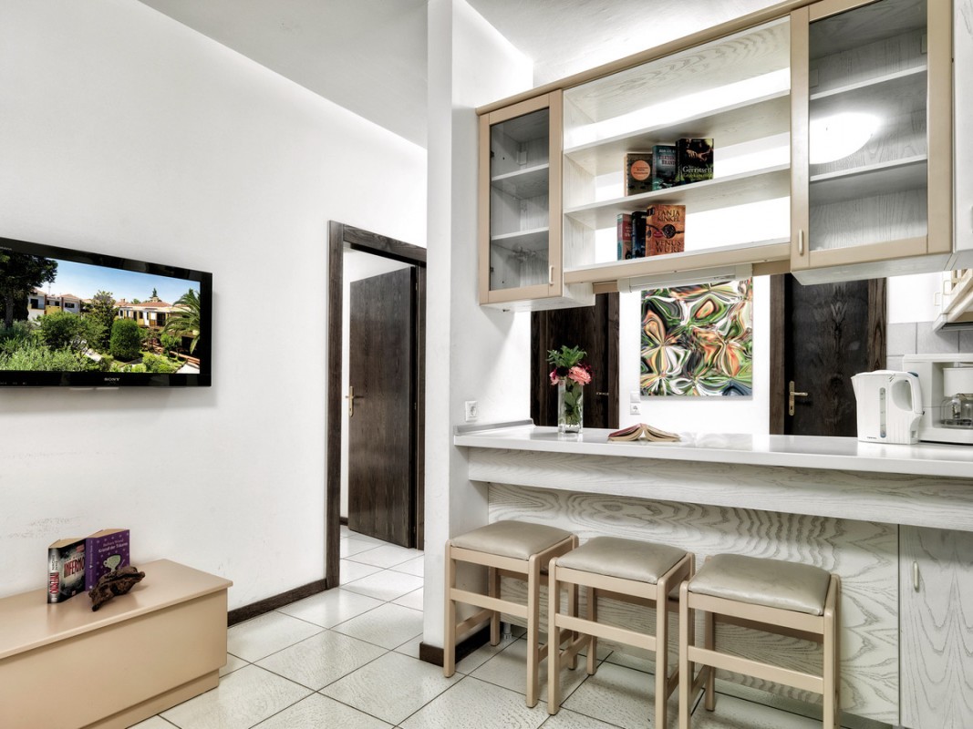Elia Appartements Afitos