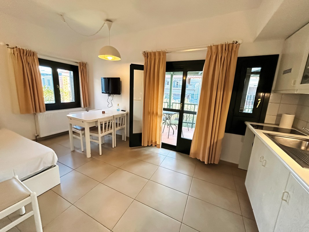 Elia Appartements Afitos