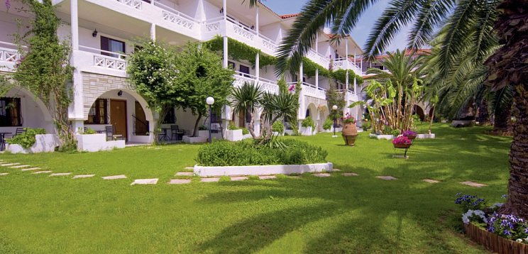 Porfi Beach