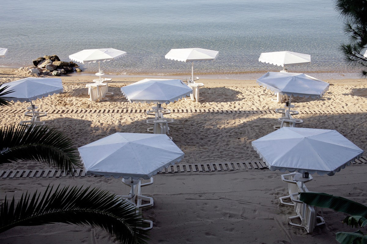 Porfi Beach