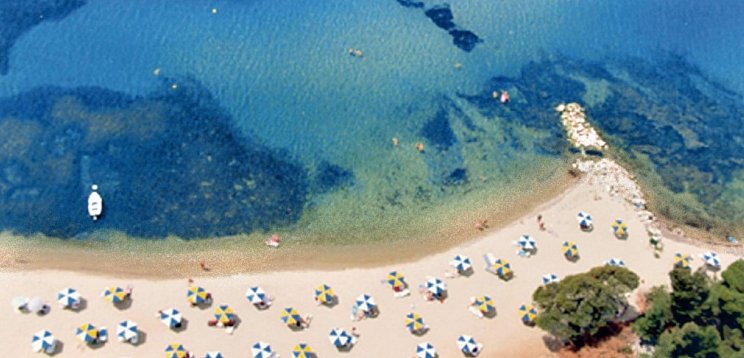 Porfi Beach