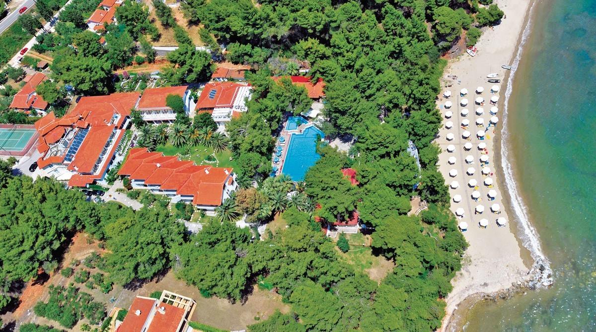 Porfi Beach