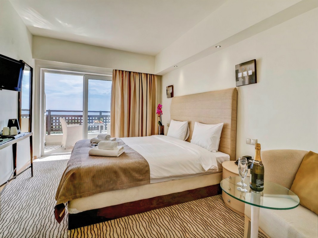 Olympian Bay Grand Resort