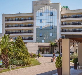 Olympian Bay Grand Resort
