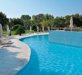 Olympian Bay Grand Resort