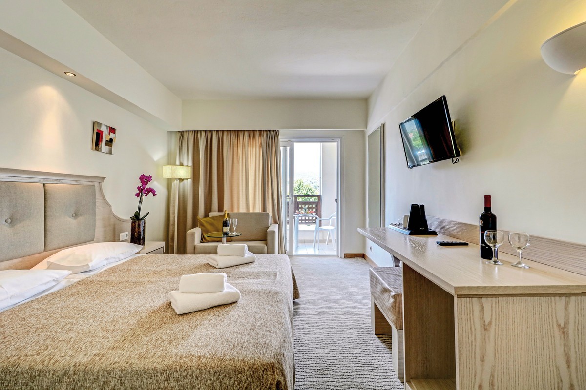 Olympian Bay Grand Resort