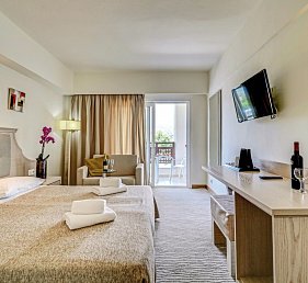 Olympian Bay Grand Resort