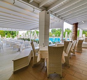 Olympian Bay Grand Resort