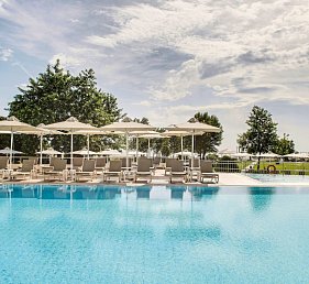 Olympian Bay Grand Resort