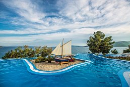 Amadria Park Camping Trogir (by Happy Camp)