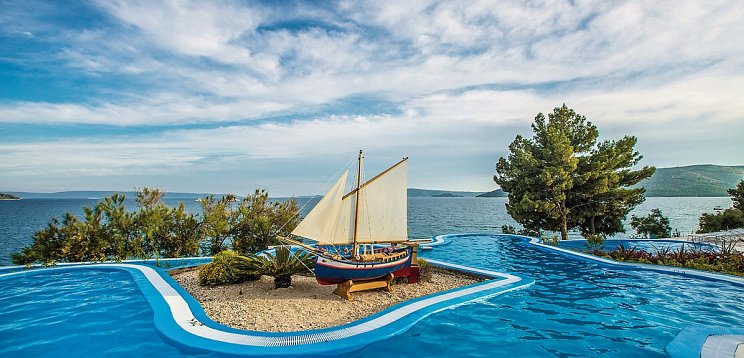 Amadria Park Camping Trogir (by Happy Camp)