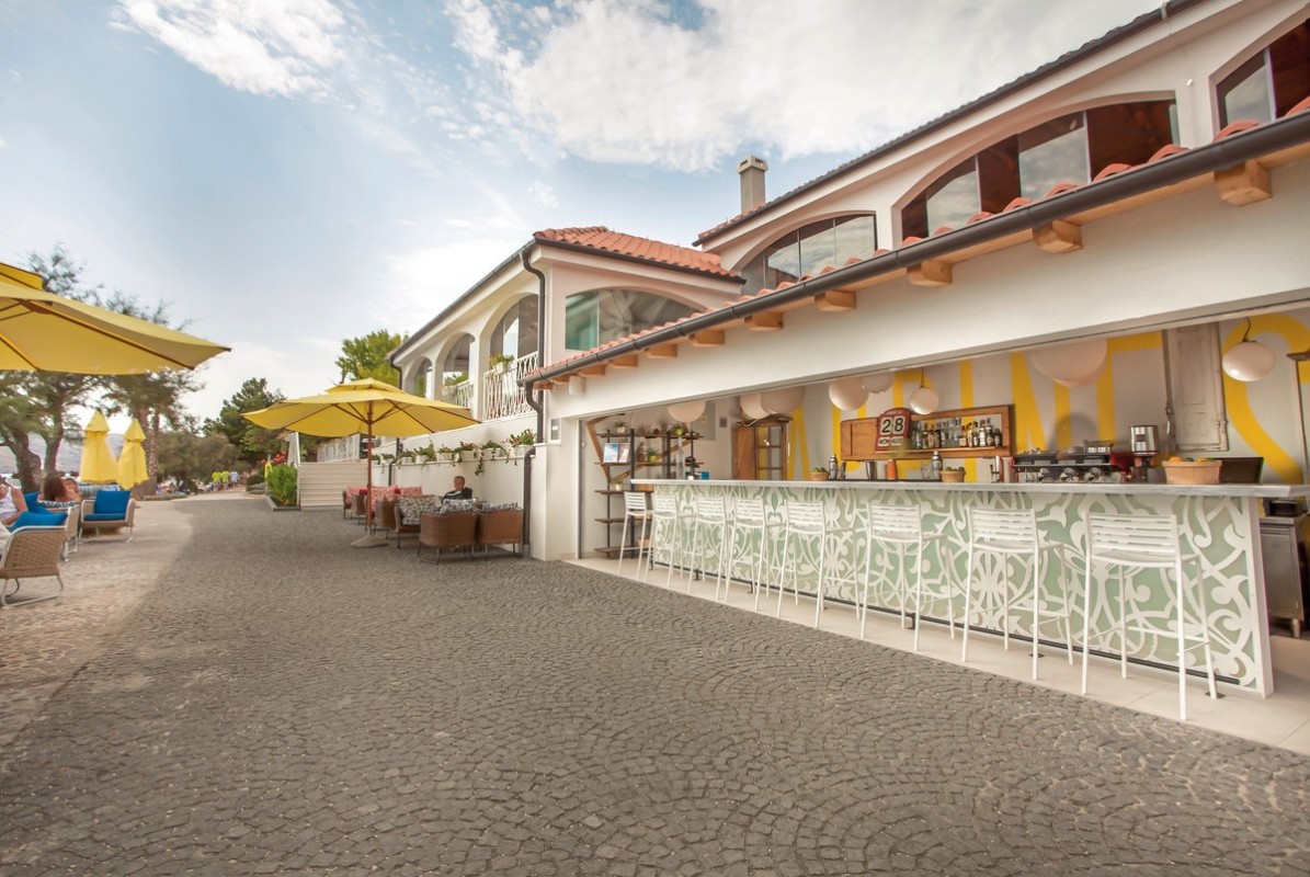 Amadria Park Camping Trogir (by Happy Camp)