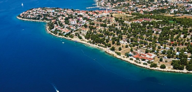Amadria Park Camping Trogir (by Happy Camp)