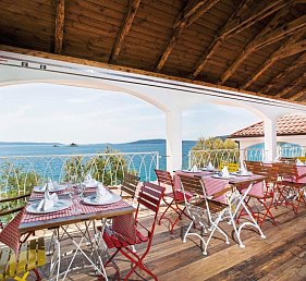 Amadria Park Camping Trogir (by Happy Camp)