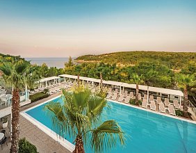 Gava Waterman Milna Resort