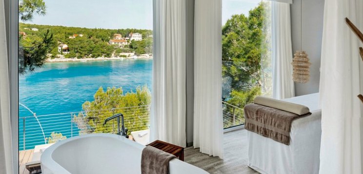Gava Waterman Milna Resort