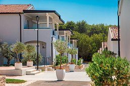 Gava Waterman Milna Resort