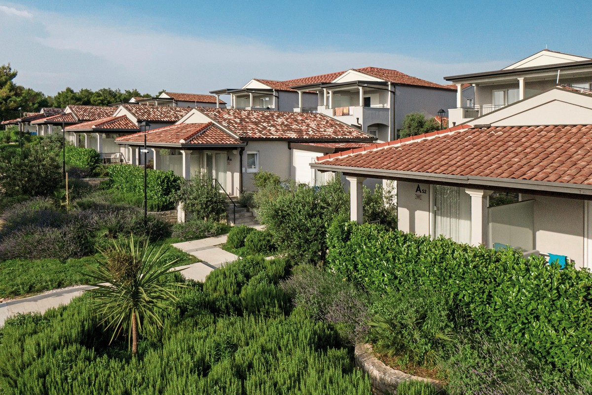 Gava Waterman Milna Resort