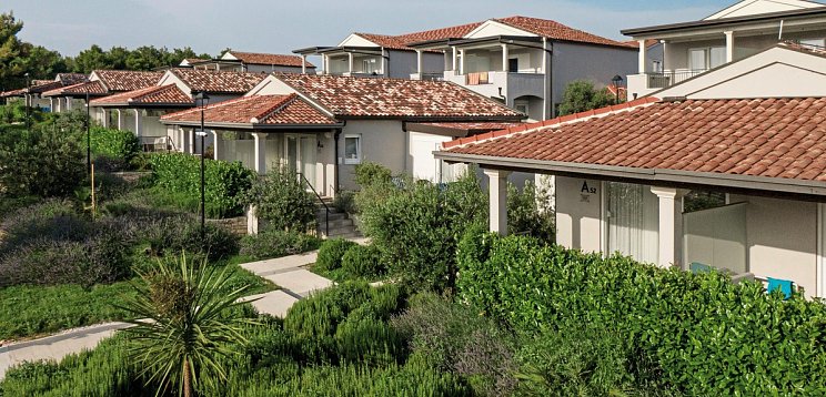 Gava Waterman Milna Resort