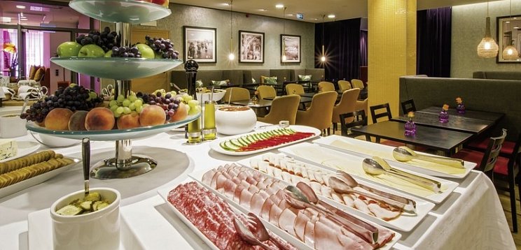 Best Western Plus Time Hotel