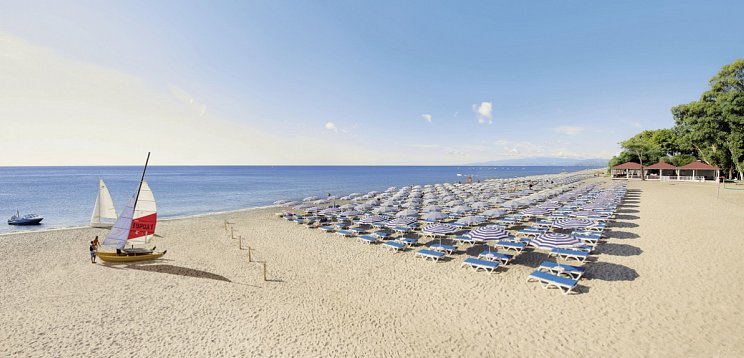 VOI Floriana Resort