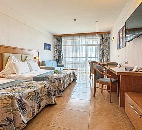 Flamingo Grand Hotel & Spa