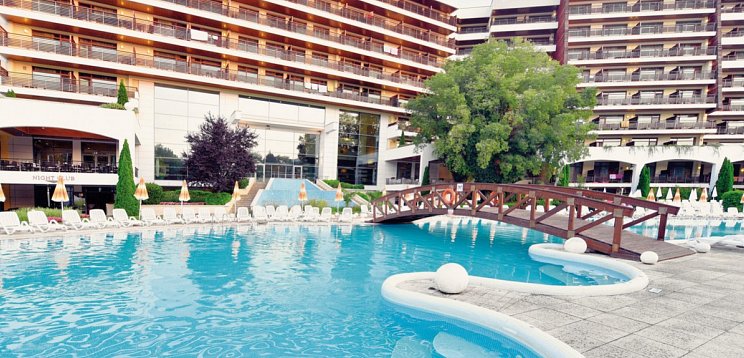 Flamingo Grand Hotel & Spa