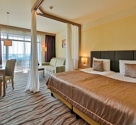Flamingo Grand Hotel & Spa