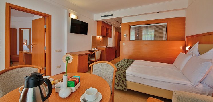 Flamingo Grand Hotel & Spa