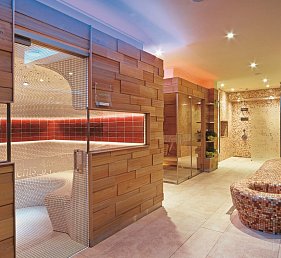 Flamingo Grand Hotel & Spa