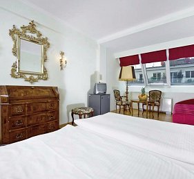 Hotel Royal