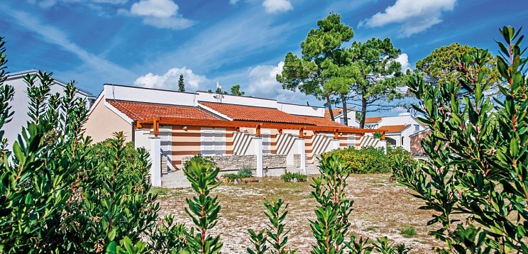 Zaton Holiday Resort