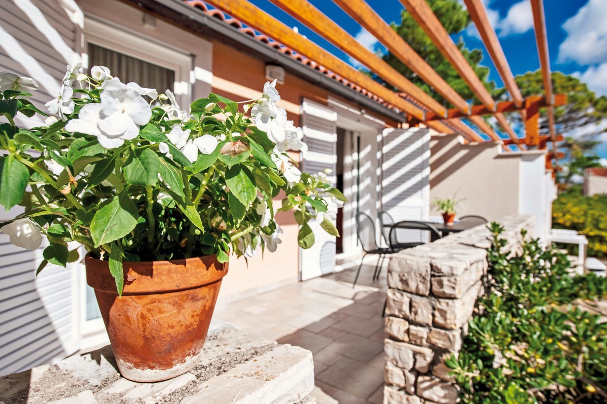 Zaton Holiday Resort