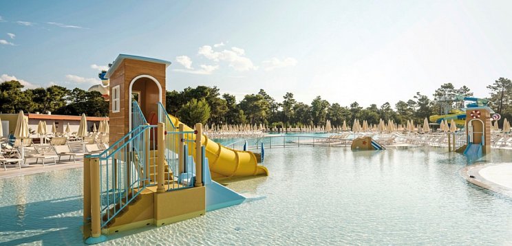 Zaton Holiday Resort