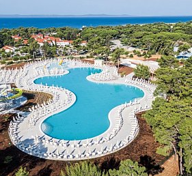 Zaton Holiday Resort