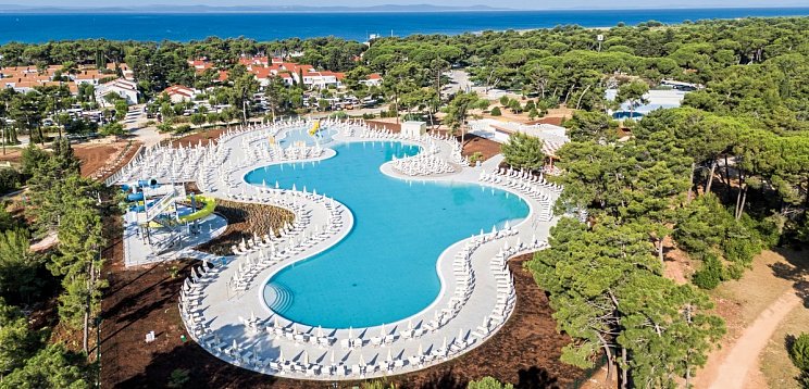 Zaton Holiday Resort