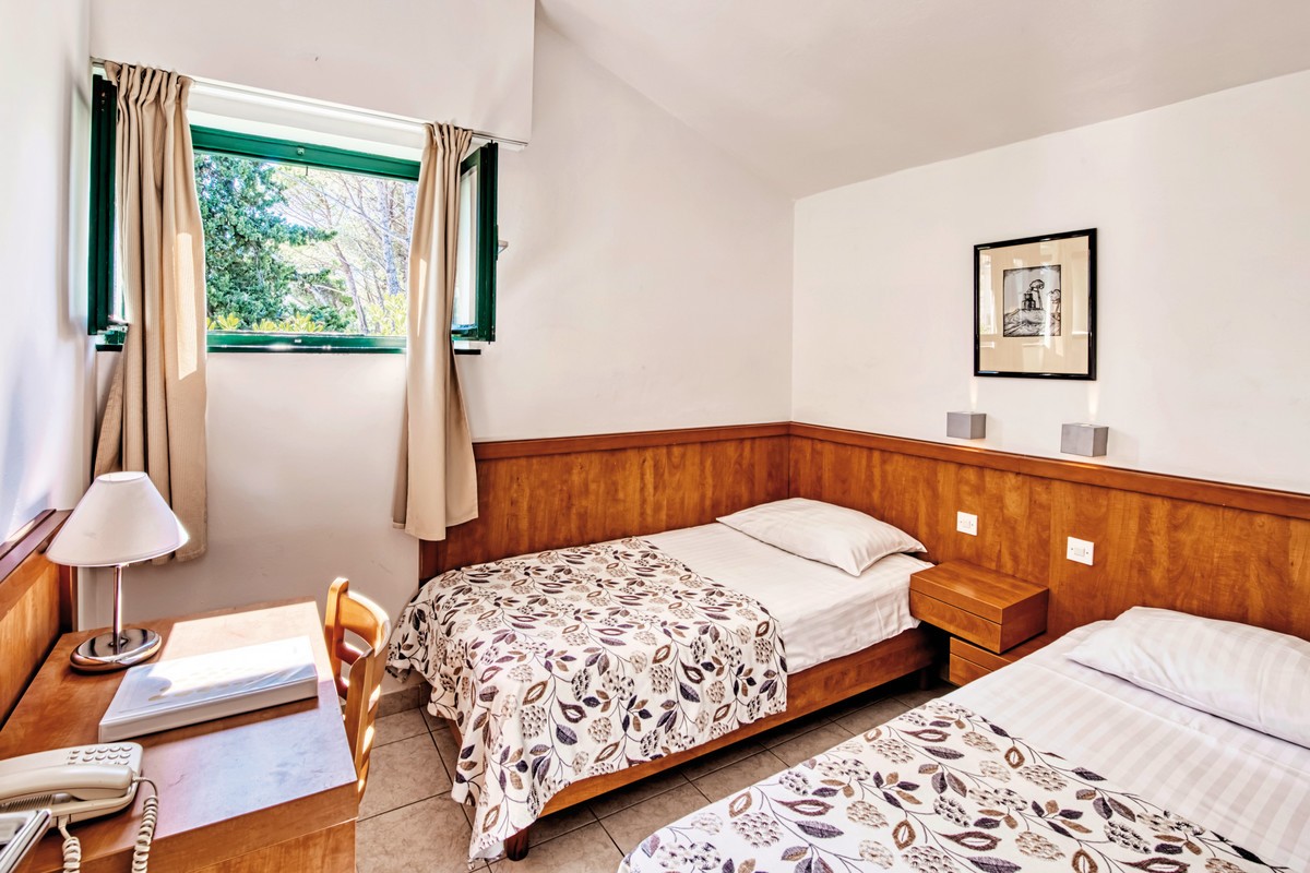 Zaton Holiday Resort
