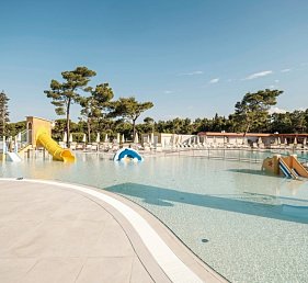 Zaton Holiday Resort