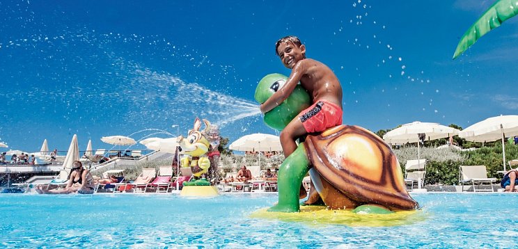Zaton Holiday Resort