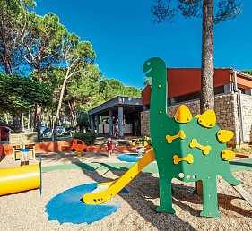 Zaton Holiday Resort