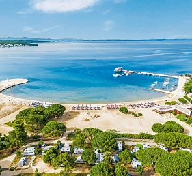 Zaton Holiday Resort