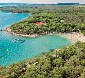 Pine Beach Pakostane