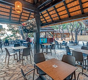 Pine Beach Pakostane