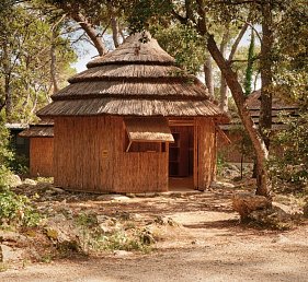 Pine Beach Pakostane