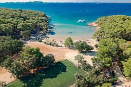 Pine Beach Pakostane