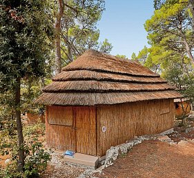 Pine Beach Pakostane