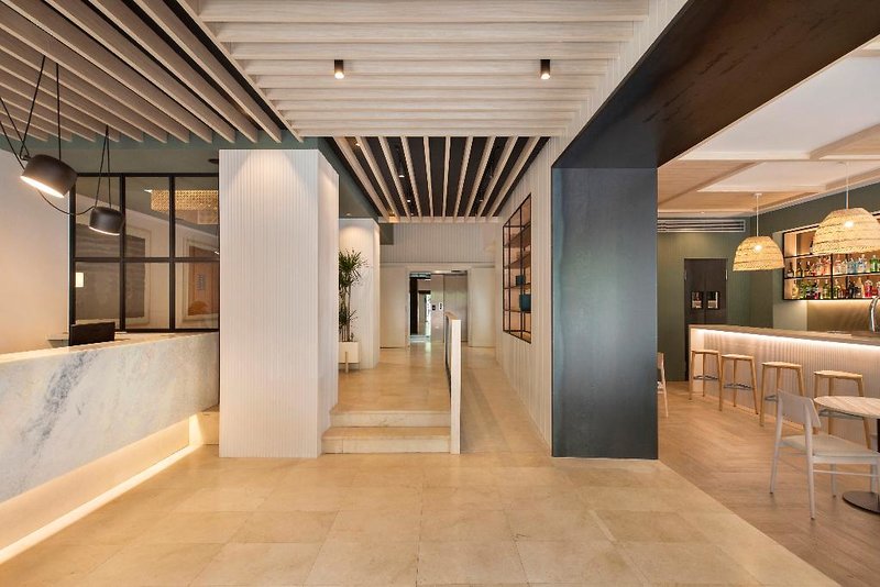 Grupotel Gravina