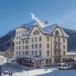 Hotel Montana